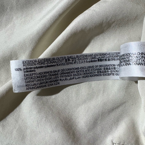 Zara Lightweight Neutral Quilted Puffer Jacket with Hood - Picture 8 of 14